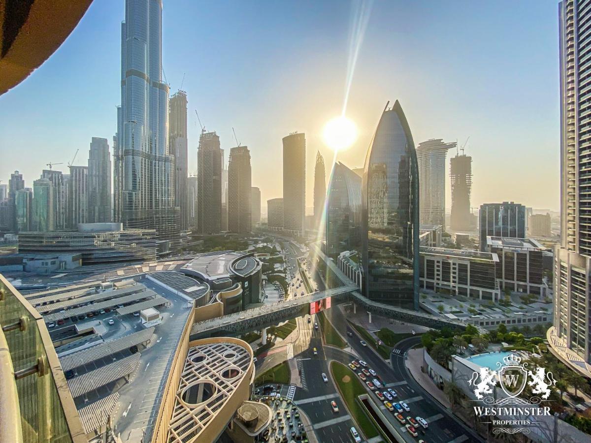 Westminster Dubai Mall Kültér fotó View of the Dubai skyline from the Westminster Residences