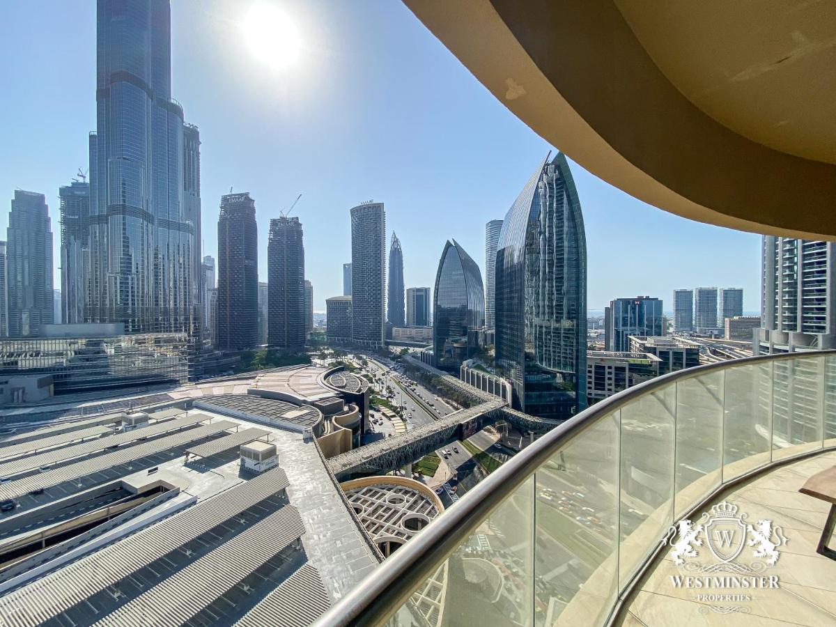 Westminster Dubai Mall Kültér fotó View from the balcony of a typical apartment