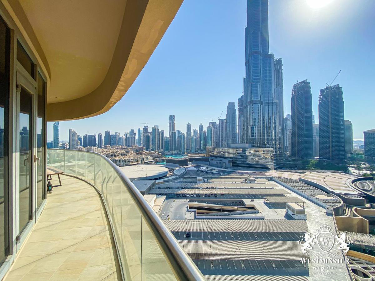 Westminster Dubai Mall Kültér fotó View from the balcony of a typical apartment