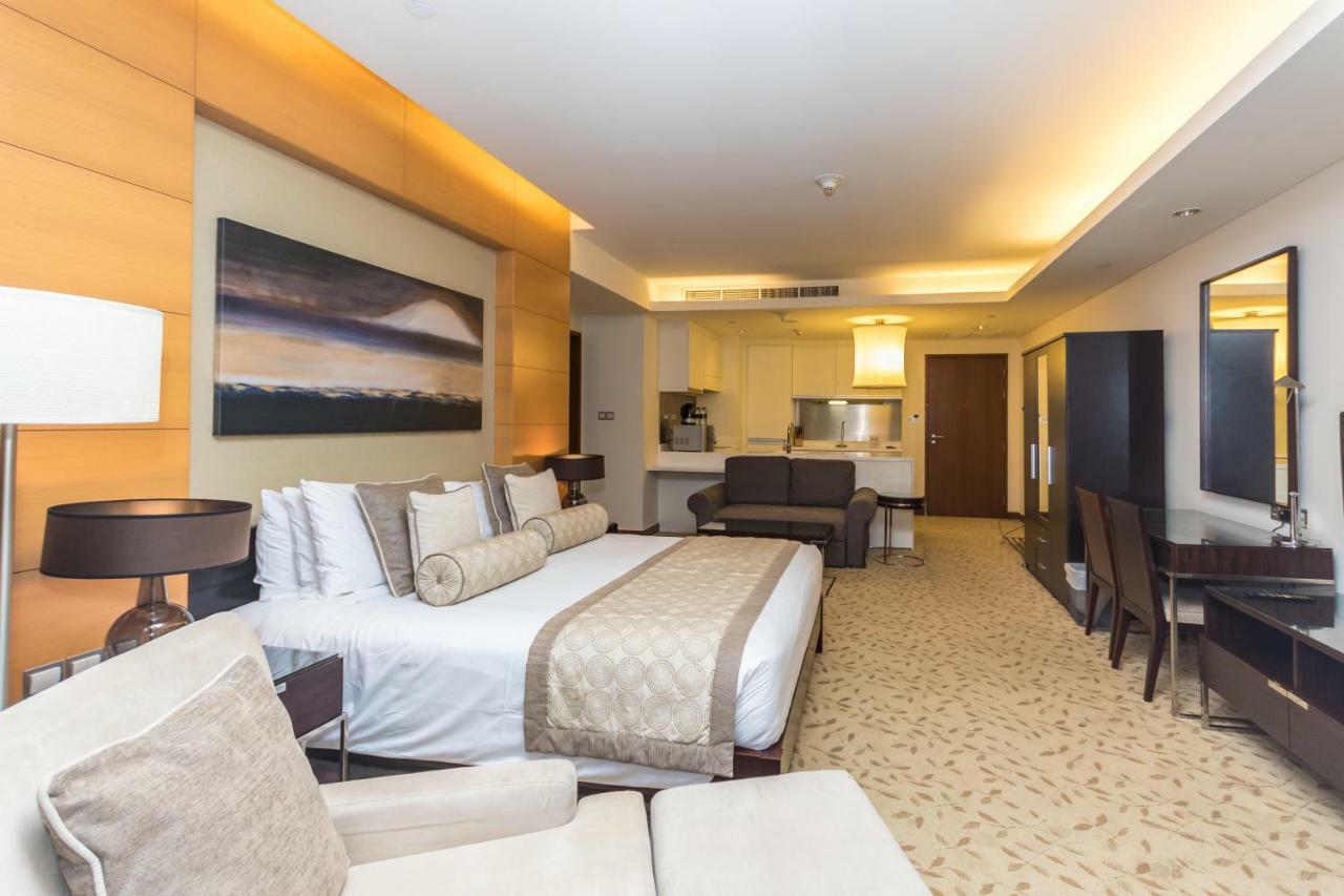 Westminster Dubai Mall Kültér fotó A suite at the hotel