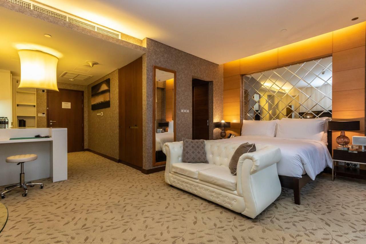 Westminster Dubai Mall Kültér fotó Deluxe Suite