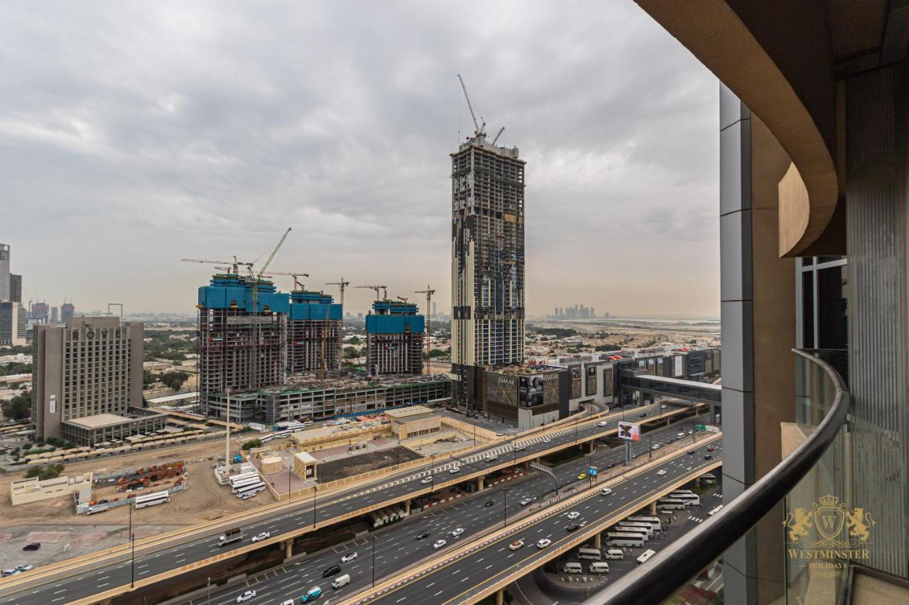 Westminster Dubai Mall Kültér fotó View of Al Wasl from the 1001 Nights Hotel